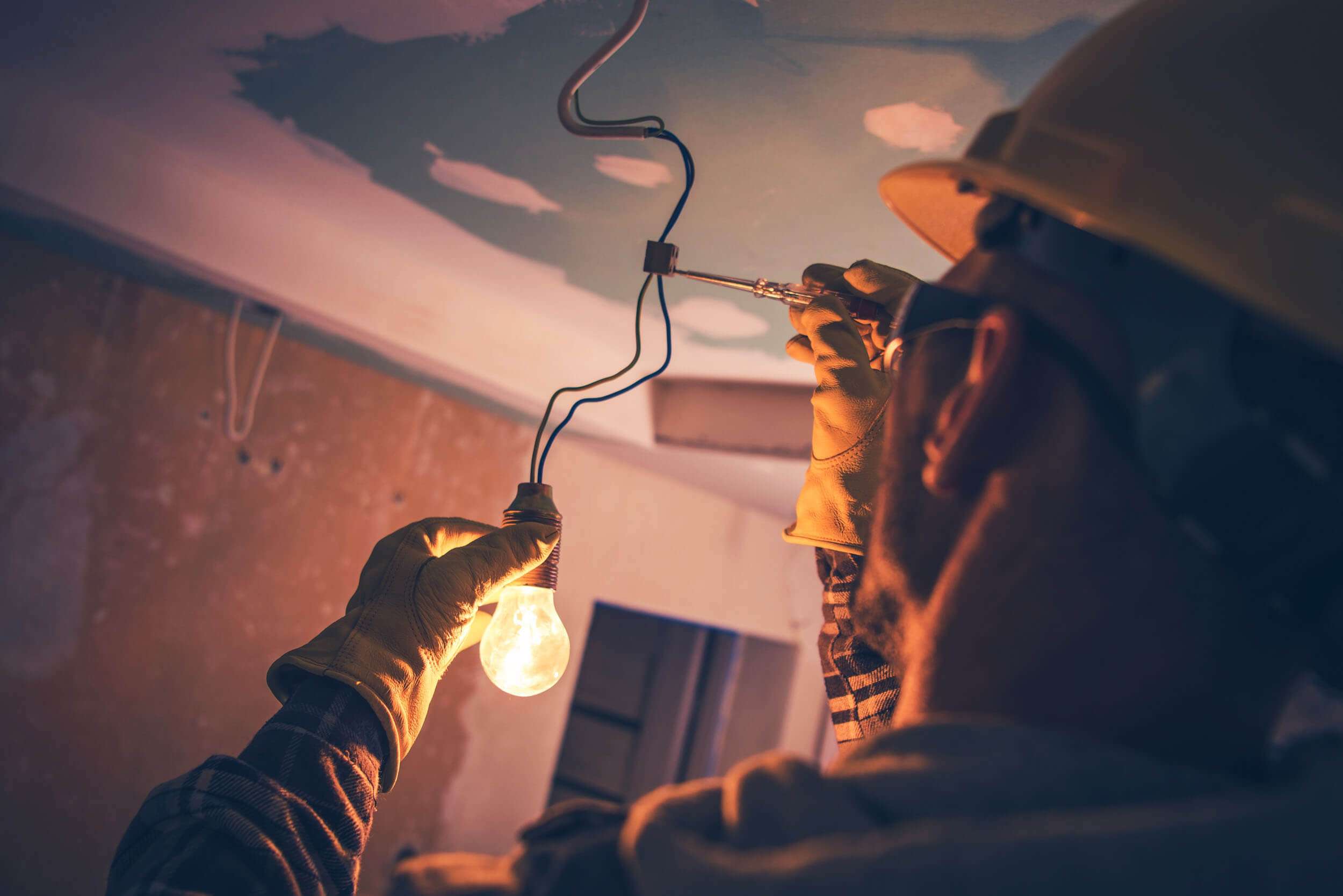 Your Guide to Effective Electrical Risk Assessment in the Workplace